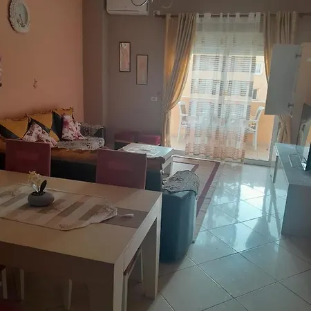 Apartment In 1 Sarandë